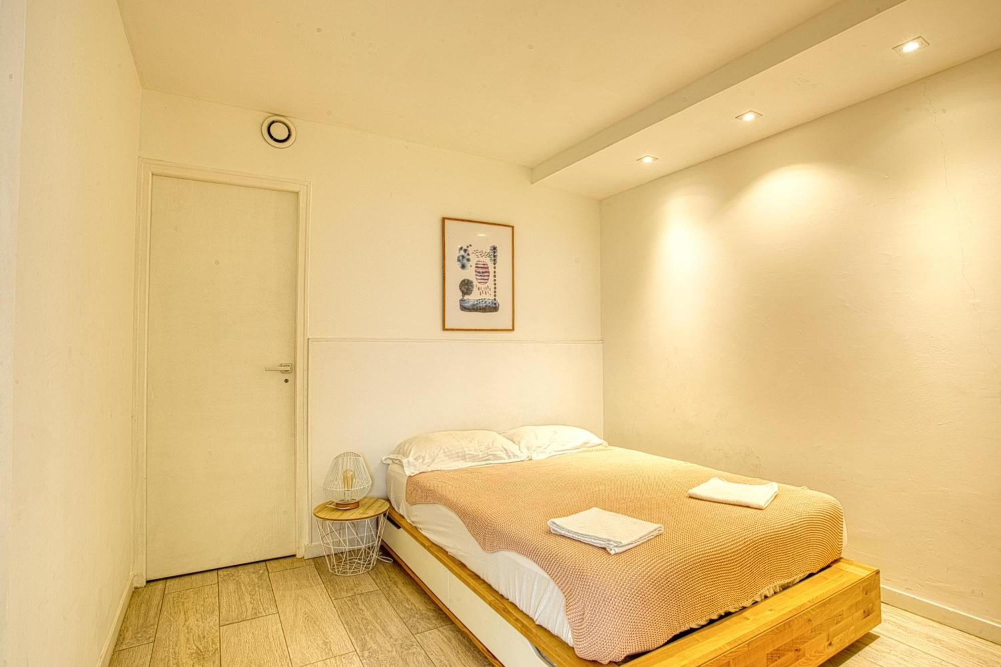 Апартаменты Loft Marina Direct Plage Вильнёв-Лубе Экстерьер фото